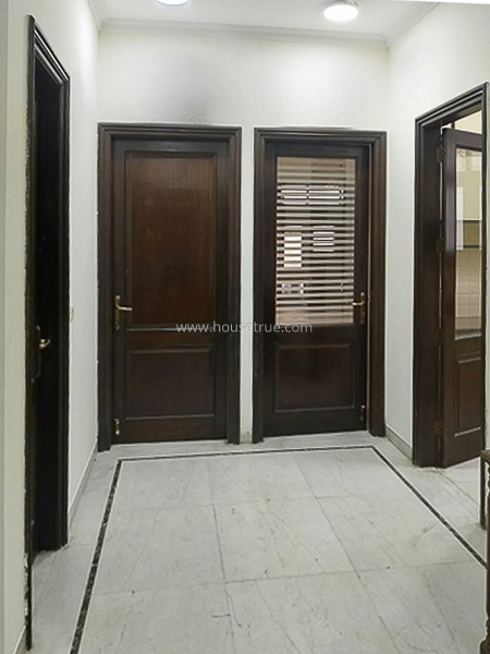 3 BHK Flat For Rent in Safdarjung Enclave