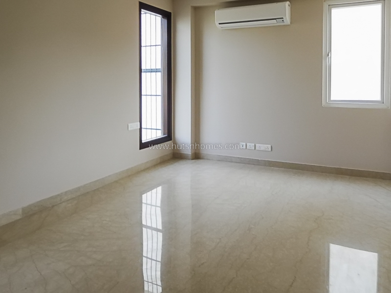 4 BHK Builder Floor For Rent in Safdarjung Enclave