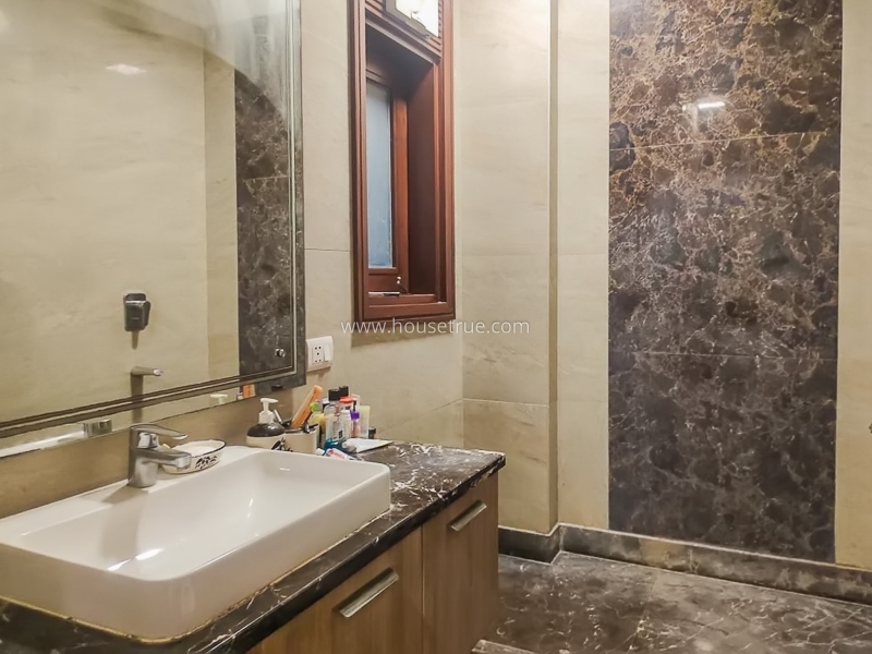 3 BHK Builder Floor For Rent in Safdarjung Enclave