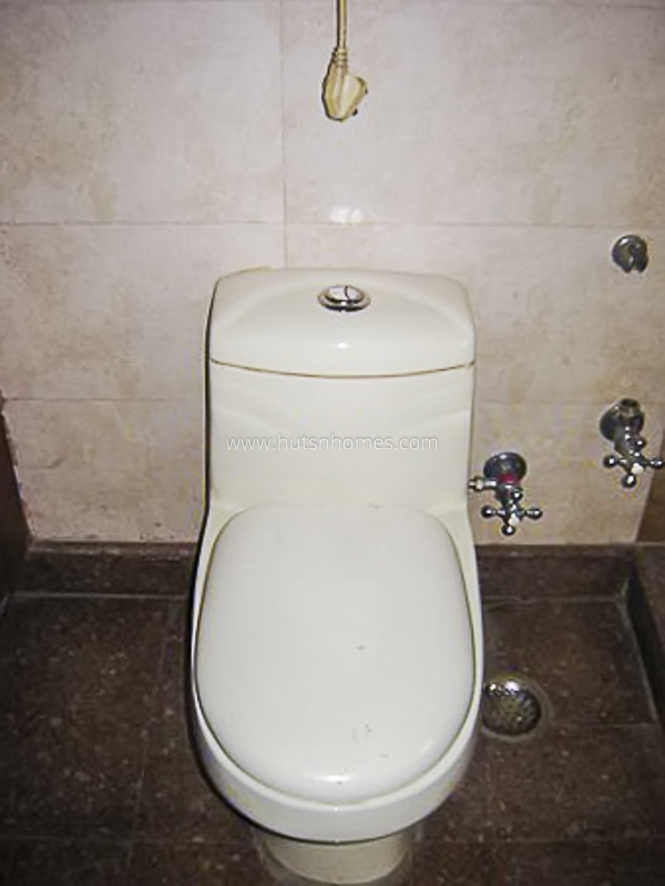 4 BHK Flat For Rent in Safdarjung Enclave
