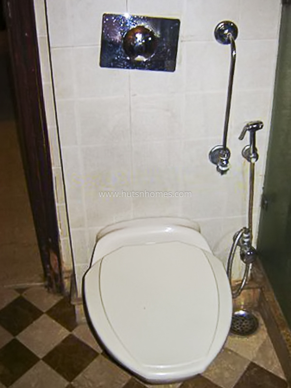 4 BHK Flat For Rent in Safdarjung Enclave