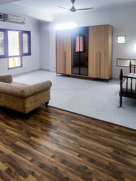 2 BHK Flat For Rent in Safdarjung Enclave