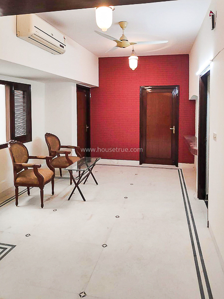 2 BHK Flat For Rent in Safdarjung Enclave