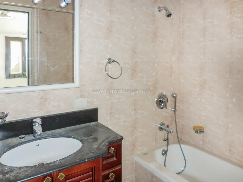 3 BHK House For Rent in Vasant Vihar