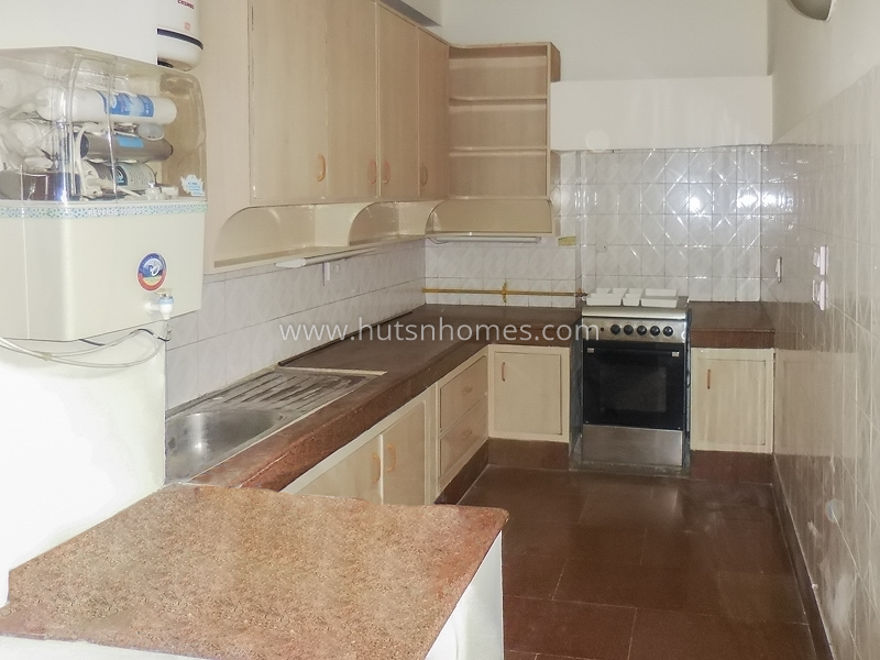 3 BHK Flat For Rent in Golf Links