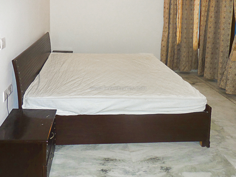 3 BHK Flat For Rent in Defence Colony