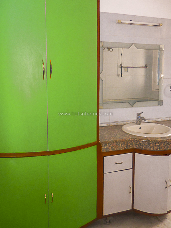 3 BHK Flat For Rent in Defence Colony