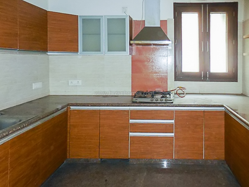 3 BHK Flat For Rent in New Friends Colony