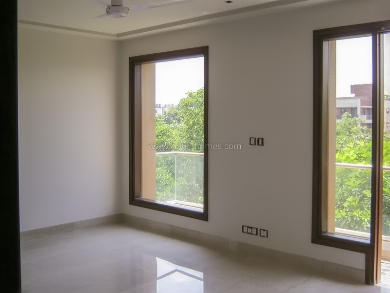 4 BHK Flat For Rent in Vasant Vihar
