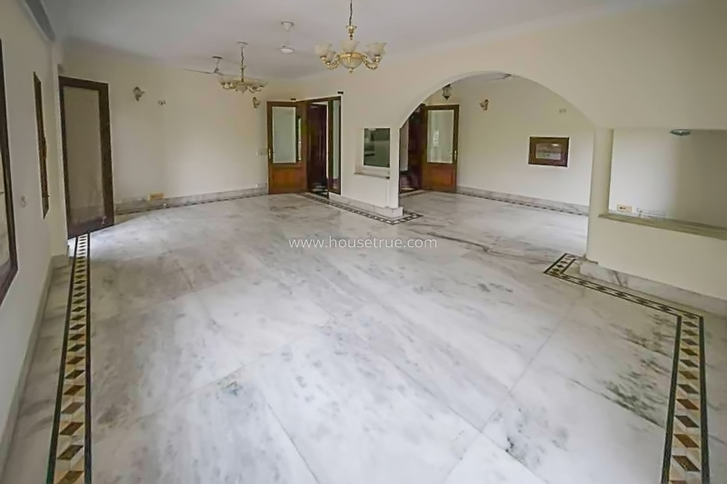 4 BHK Flat For Rent in Vasant Vihar