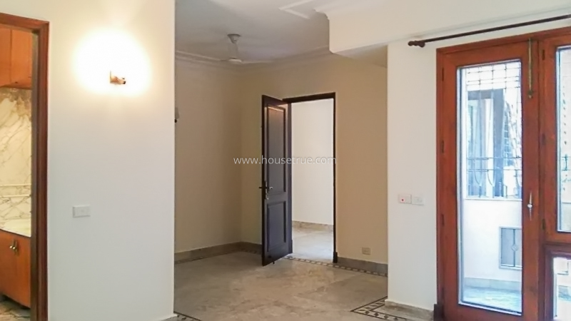 4 BHK Flat For Rent in Vasant Vihar