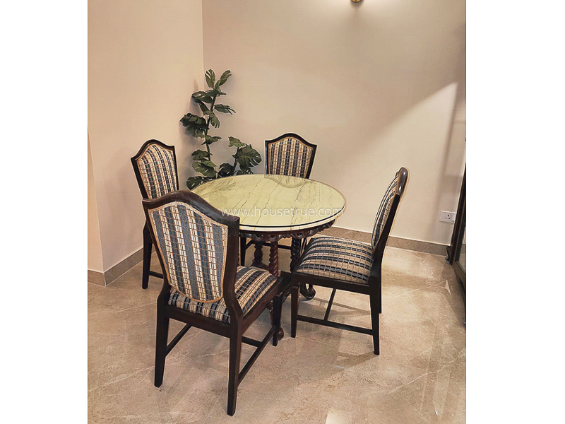 2 BHK Flat For Rent in Defence Colony