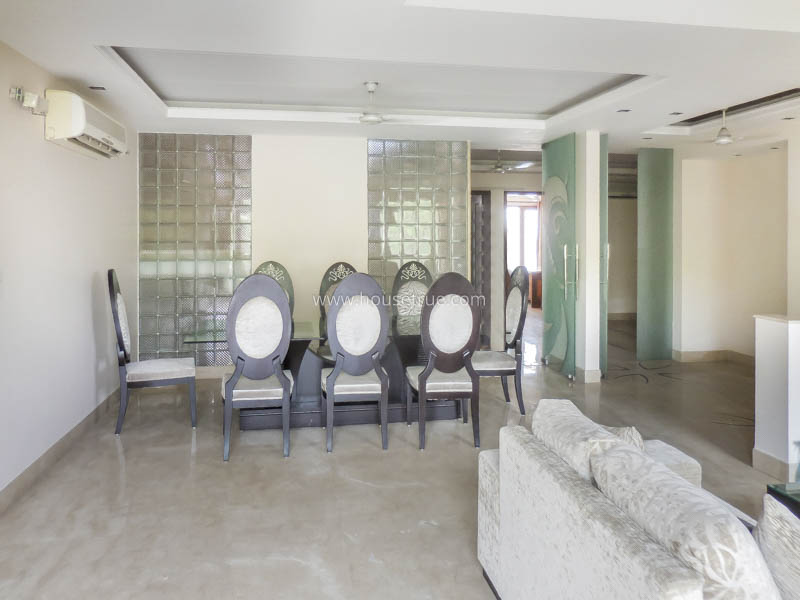 4 BHK Duplex For Rent in Defence Colony