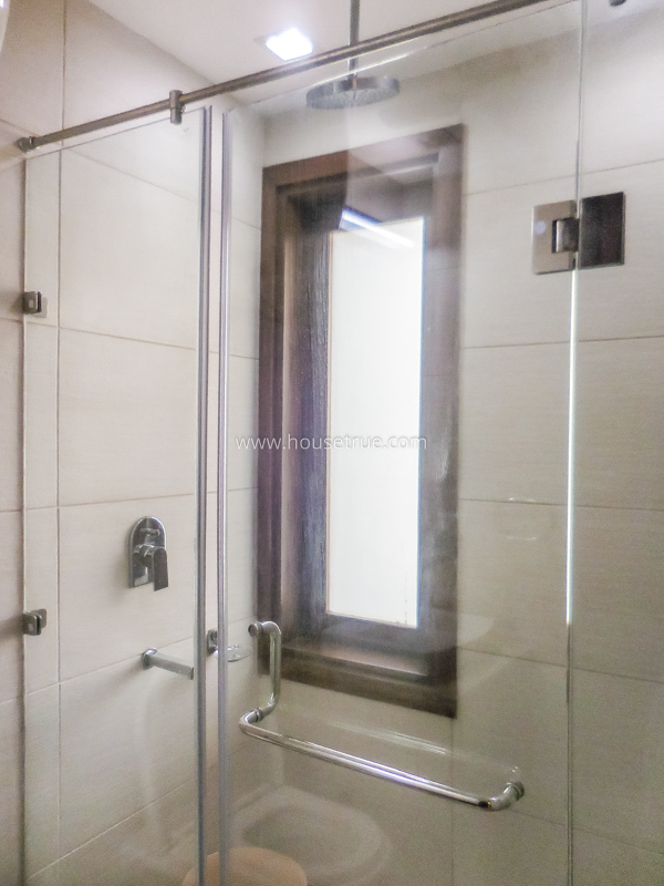 3 BHK Builder Floor For Rent in Defence Colony