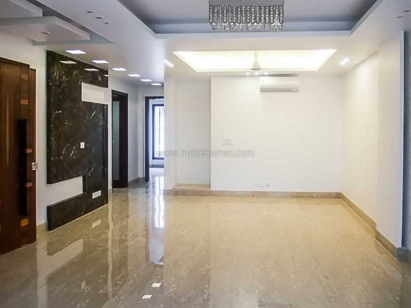 3 BHK Flat For Rent in Defence Colony