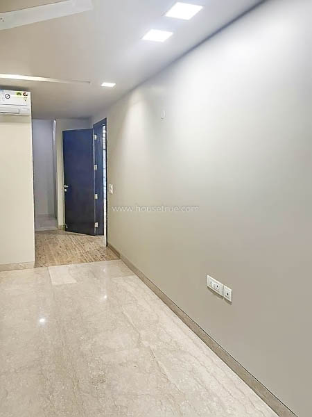 3 BHK Flat For Rent in Vasant Vihar
