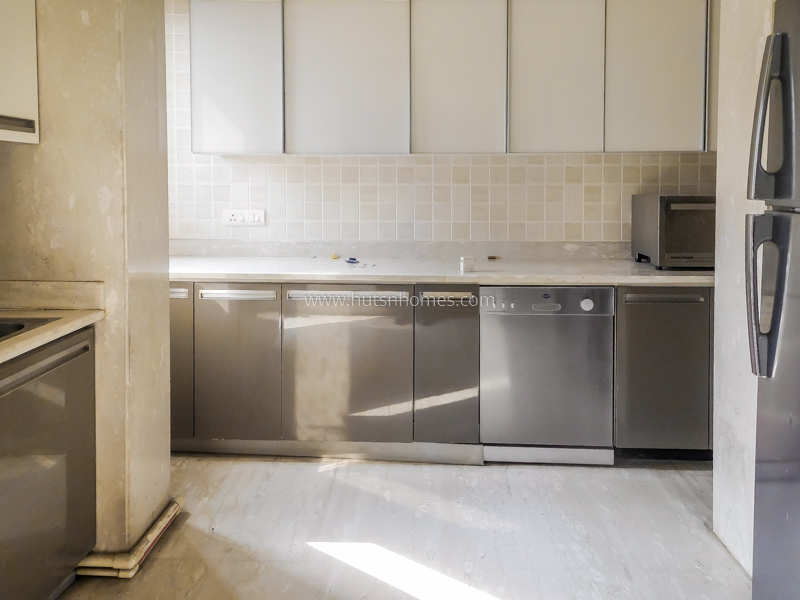 3 BHK Flat For Rent in Vasant Vihar