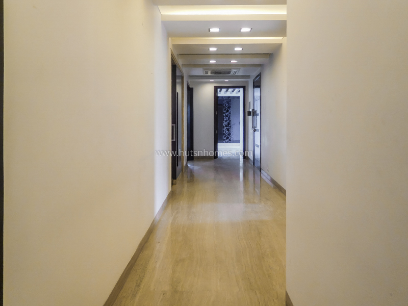 3 BHK Flat For Rent in Vasant Vihar