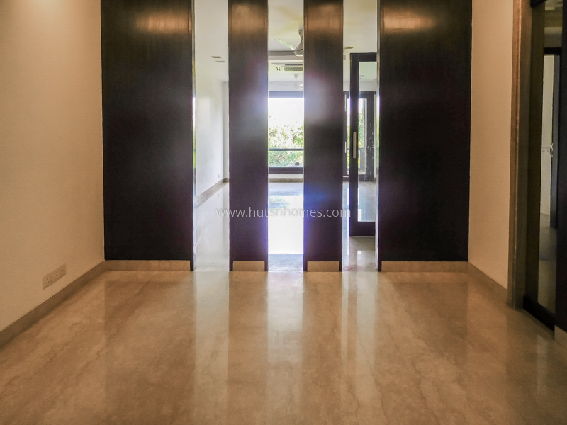 3 BHK Flat For Rent in Vasant Vihar