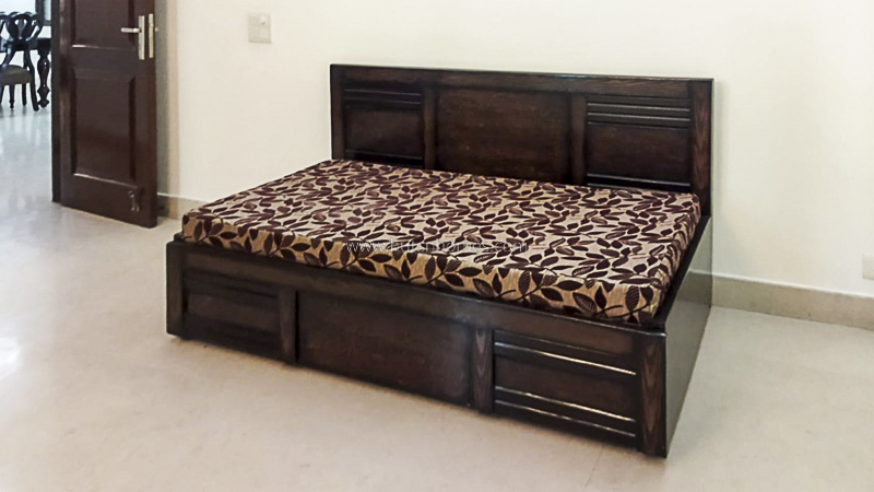 3 BHK Flat For Rent in Defence Colony