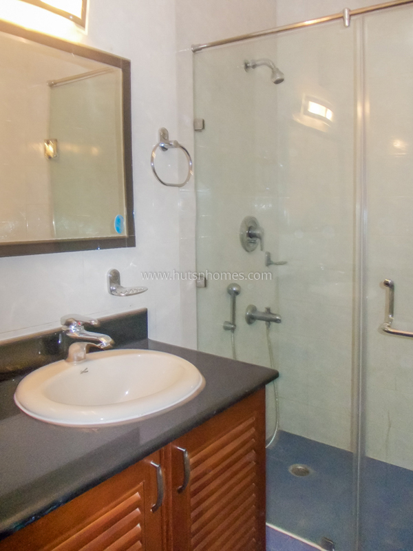 4 BHK House For Rent in Vasant Vihar