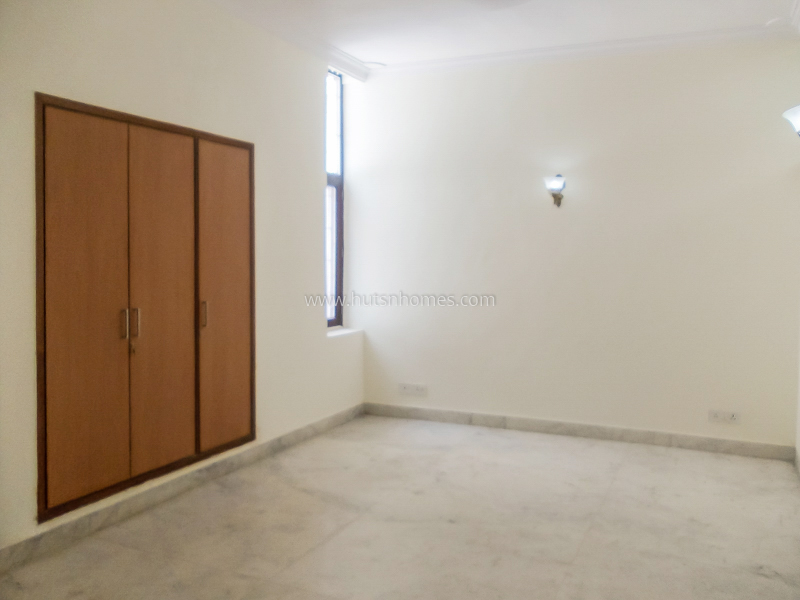 4 BHK House For Rent in Vasant Vihar