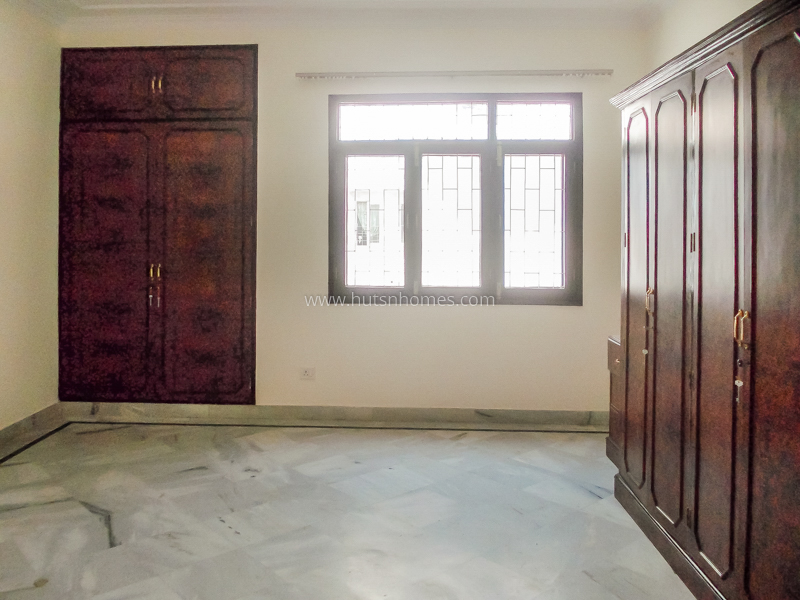 4 BHK House For Rent in Vasant Vihar
