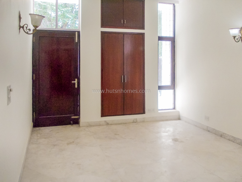 4 BHK House For Rent in Vasant Vihar