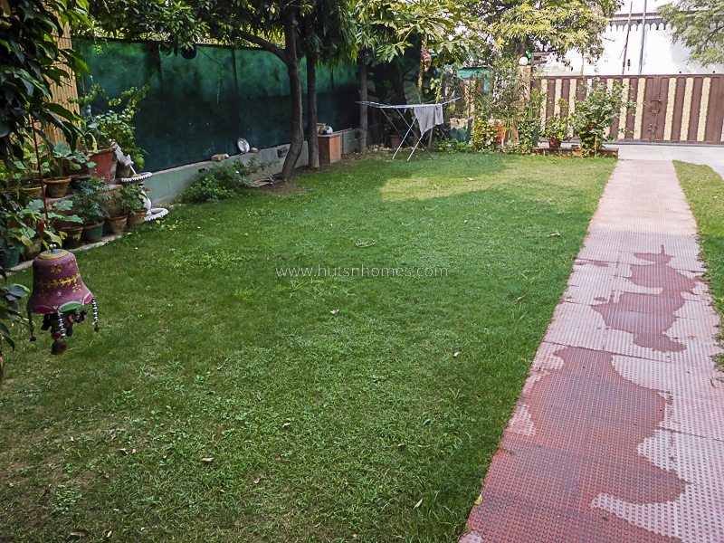 2 BHK Flat For Rent in Defence Colony