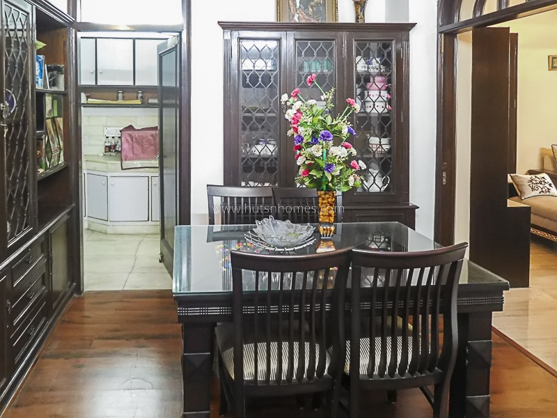 2 BHK Flat For Rent in Defence Colony
