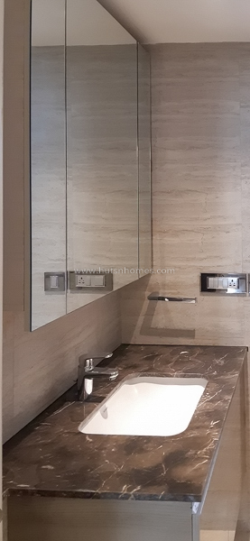 4 BHK Condo For Rent in Golf Course Road