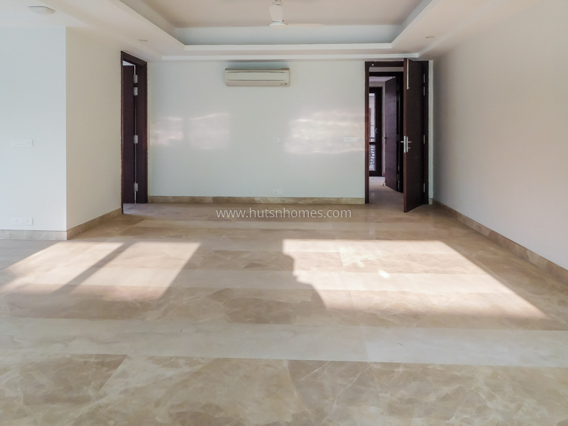 4 BHK Builder Floor For Rent in Neeti Bagh