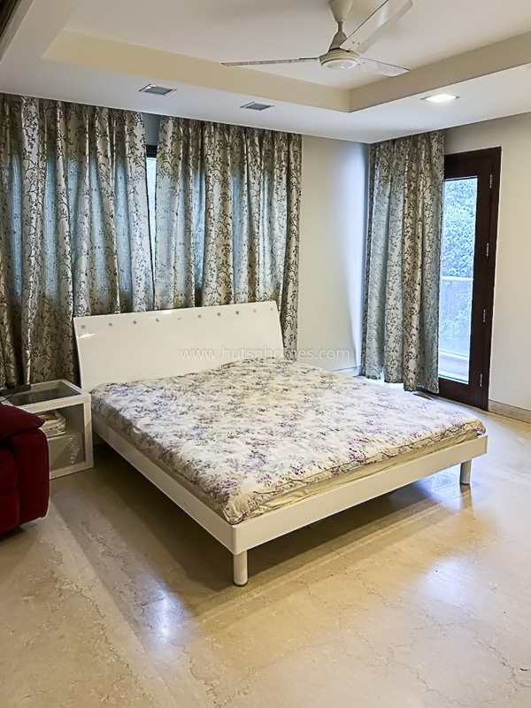 3 BHK Flat For Rent in Vasant Vihar