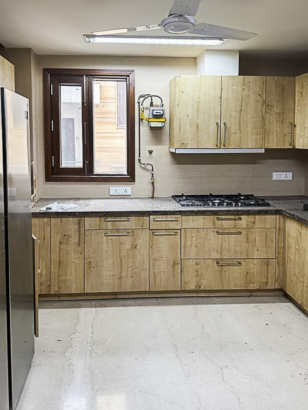 3 BHK Flat For Rent in Vasant Vihar
