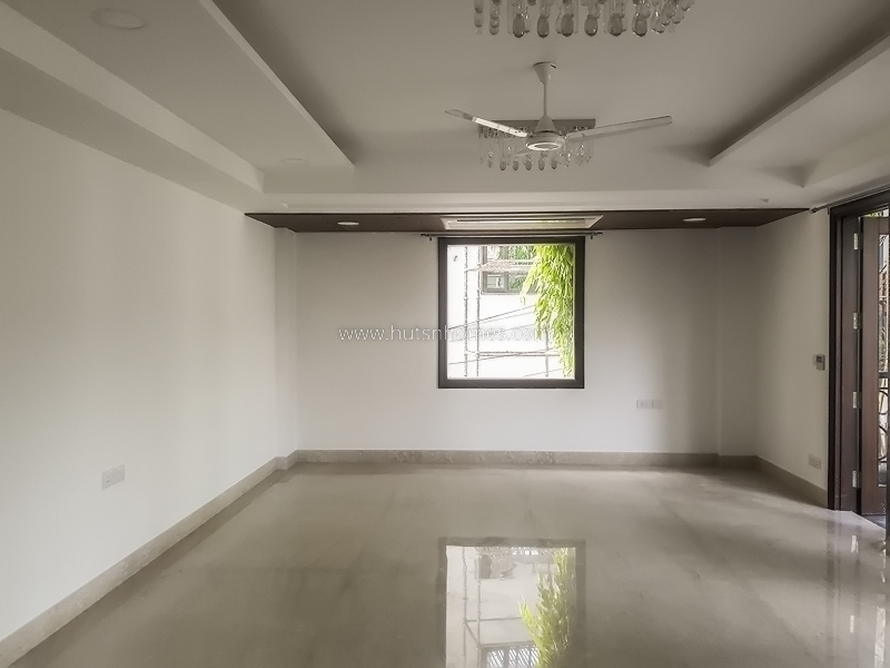 4 BHK Flat For Rent in Vasant Vihar