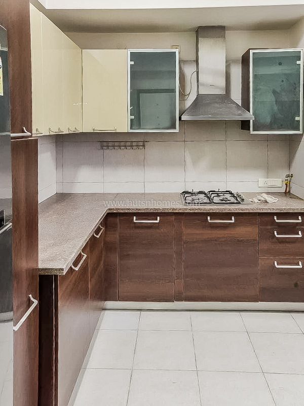 4 BHK Condo For Rent in Golf Course Road