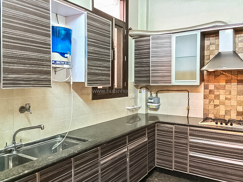 3 BHK Flat For Rent in Defence Colony