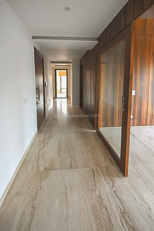 3 BHK Builder Floor For Rent in Defence Colony