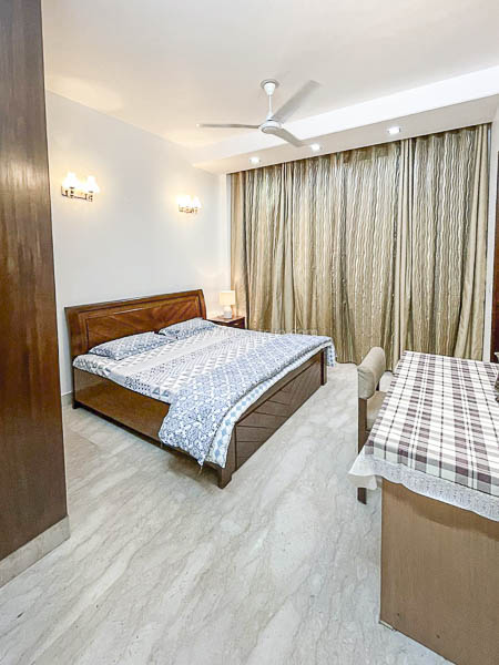 2 BHK Flat For Rent in Defence Colony