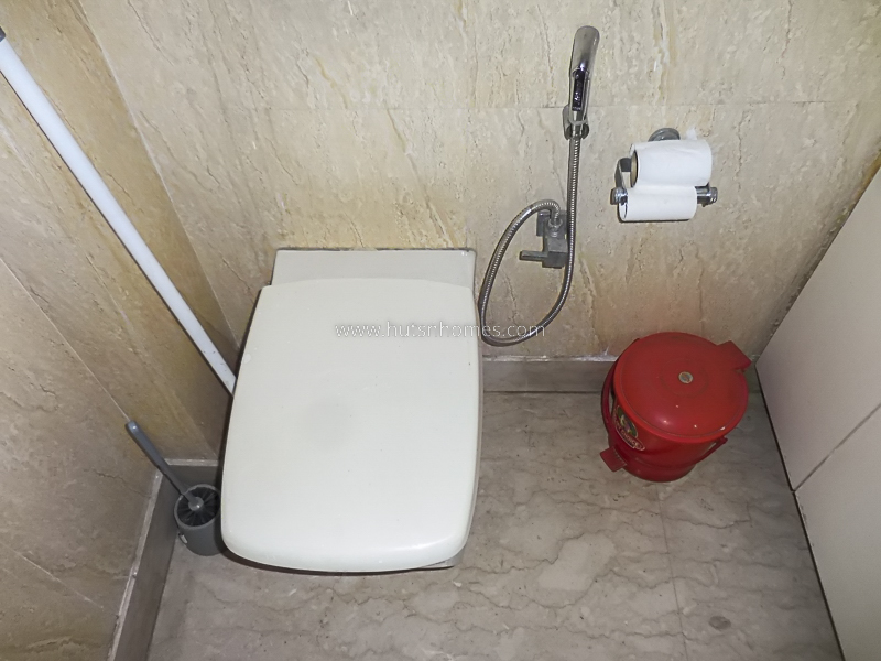 2 BHK Flat For Rent in Defence Colony