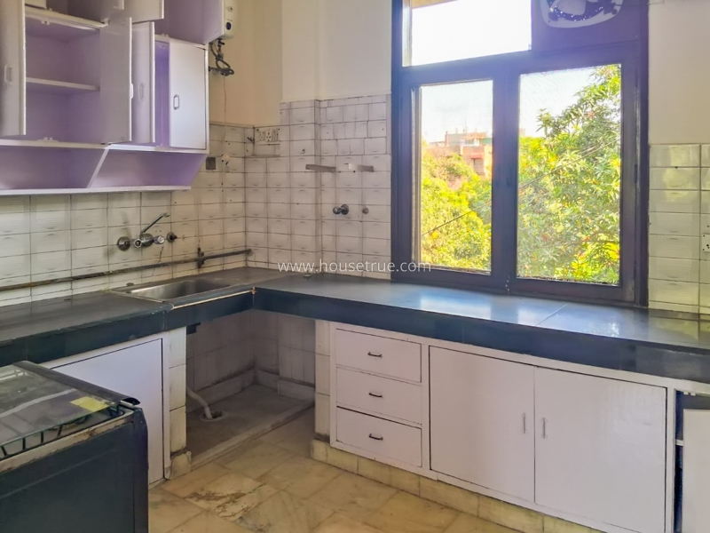 4 BHK Flat For Rent in Neeti Bagh
