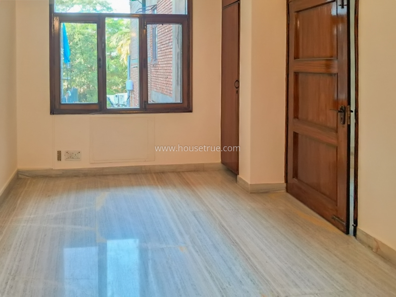 4 BHK Flat For Rent in Neeti Bagh