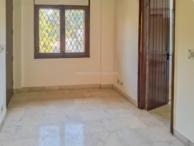 4 BHK Flat For Rent in Neeti Bagh