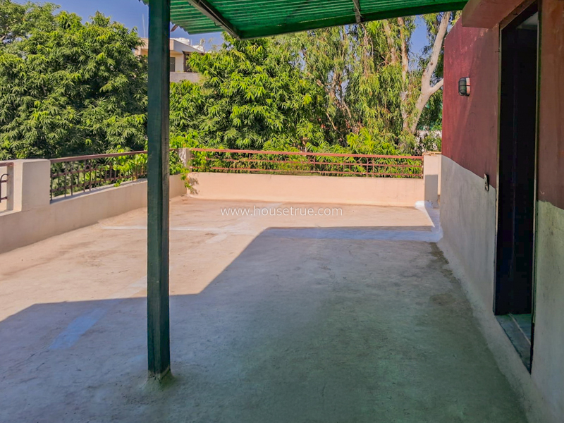 4 BHK Flat For Rent in Neeti Bagh