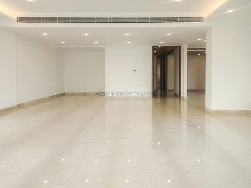 4 BHK Flat For Rent in Anand Niketan