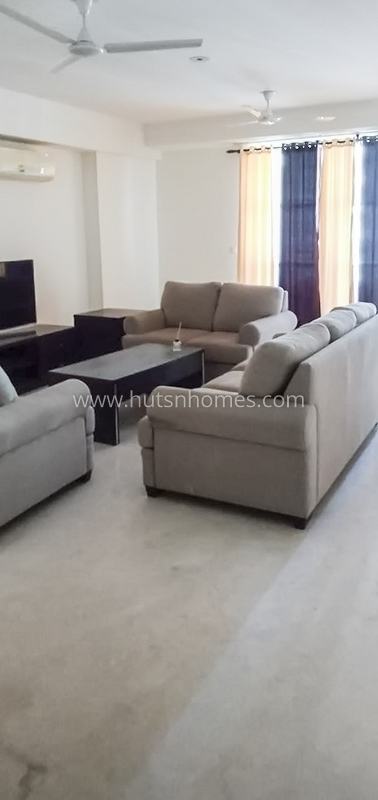 4 BHK Condo For Rent in Golf Course Road