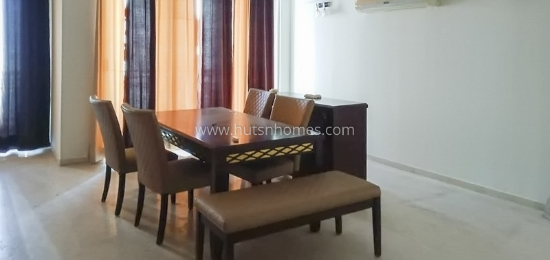 4 BHK Condo For Rent in Golf Course Road