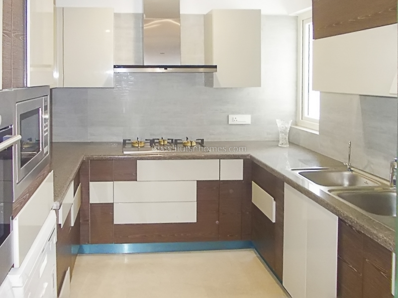3 BHK Flat For Rent in Safdarjung Enclave