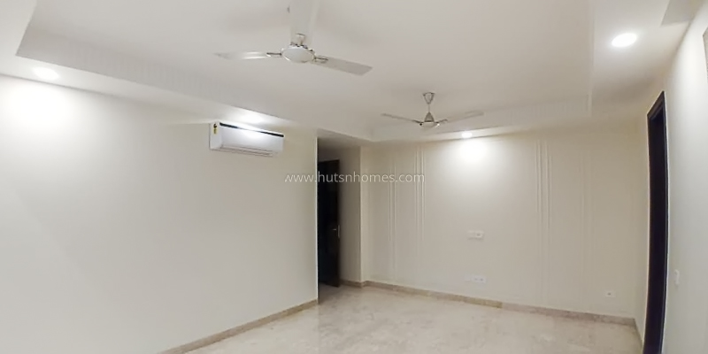 4 BHK Flat For Rent in Safdarjung Enclave