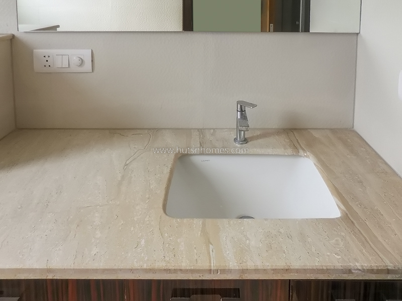 4 BHK Flat For Rent in Vasant Vihar